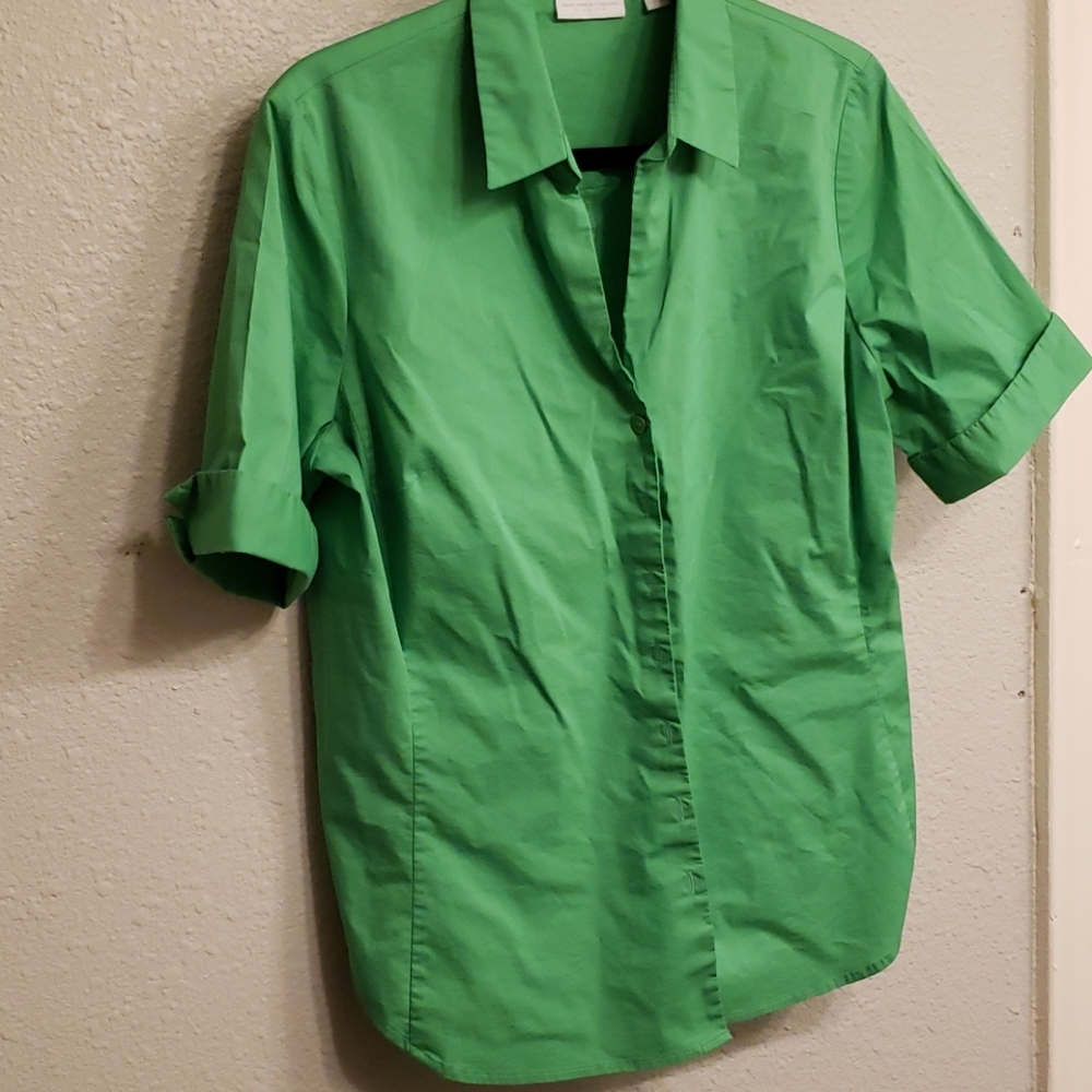 Women's blouse (Sorry it's wrinkled!)